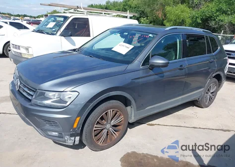 2018 Volkswagen Tiguan 2.0T Se/2.0T Sel z USA, uszkodzony, nr VIN 3VV3B7AX9JM023420